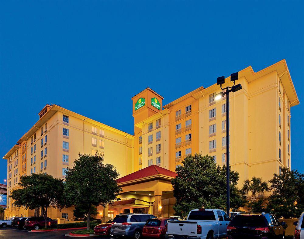 La Quinta By Wyndham San Antonio Airport Hotel Exterior foto