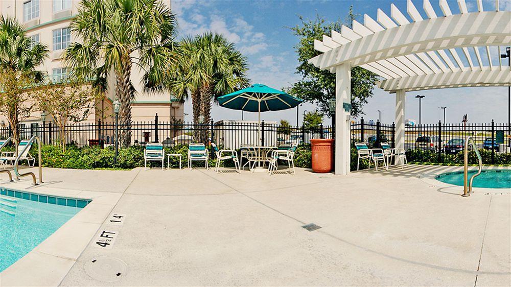 La Quinta By Wyndham San Antonio Airport Hotel Exterior foto